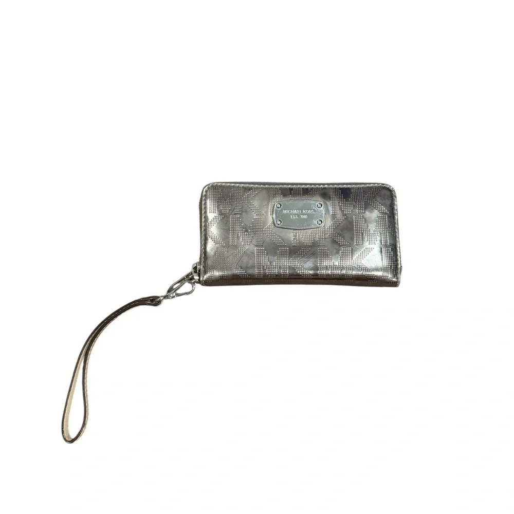 Michael Kors Silver Wristlet Wallet